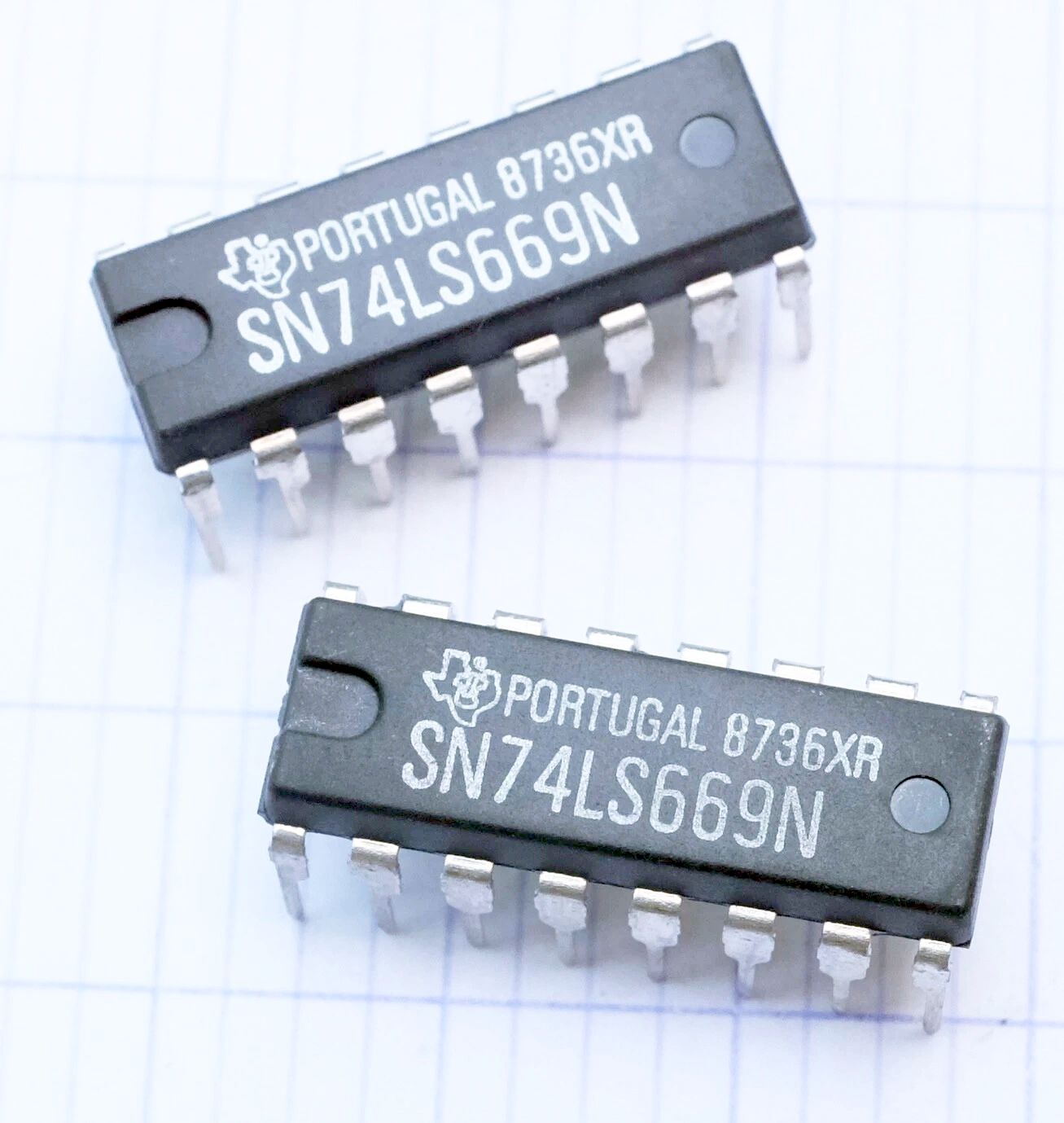 SN74LS669