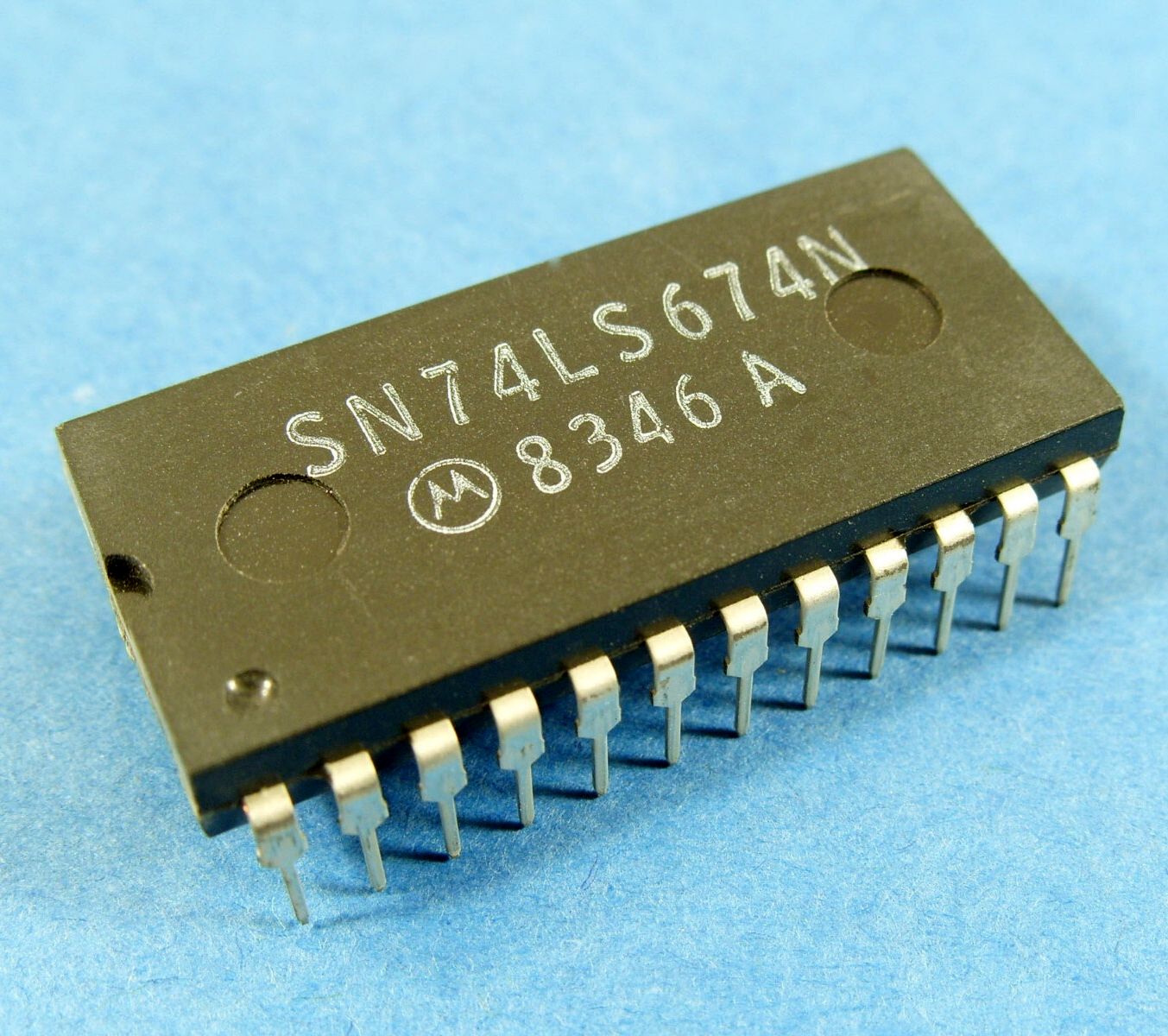 SN74LS674