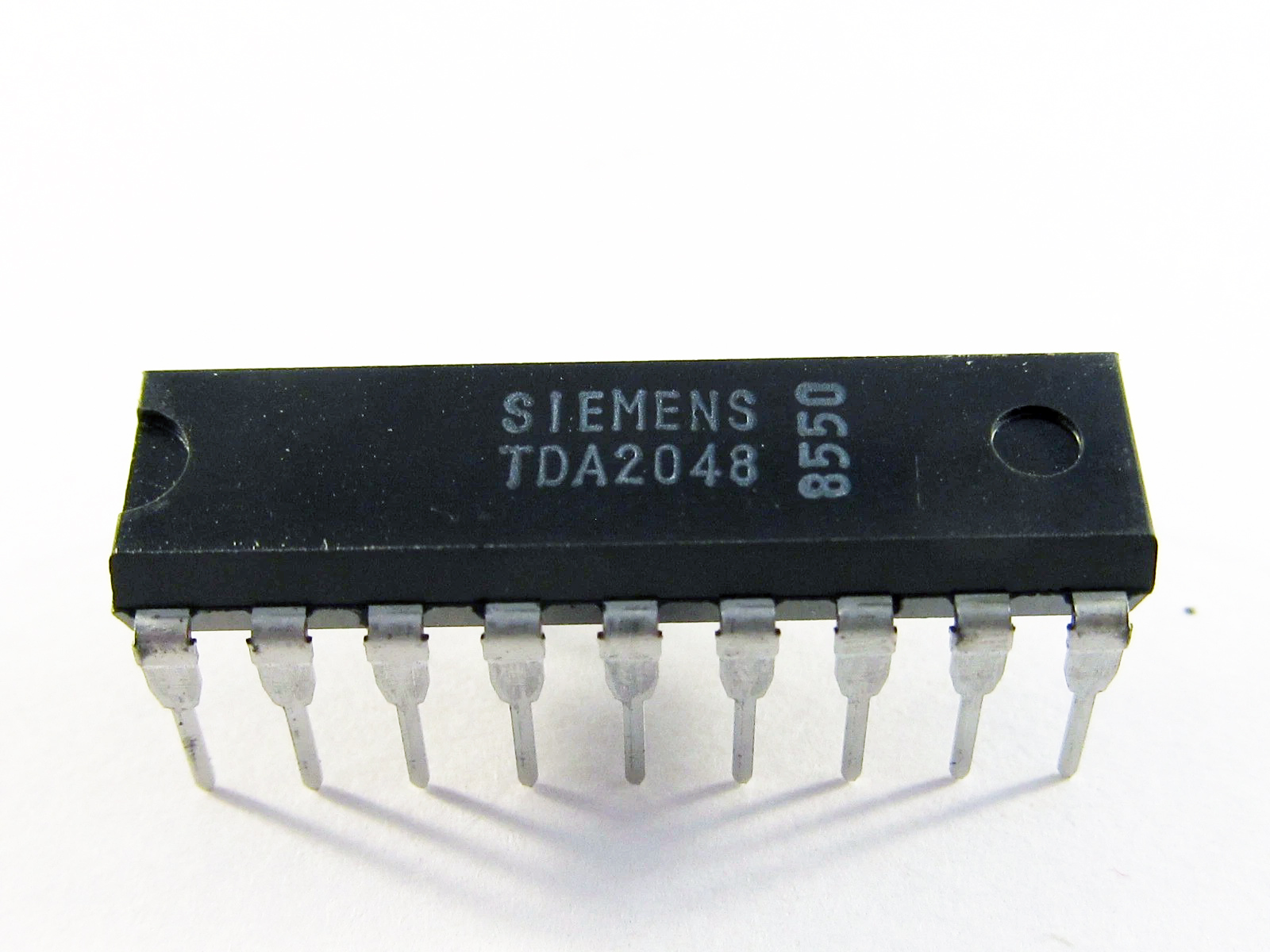 TDA2048