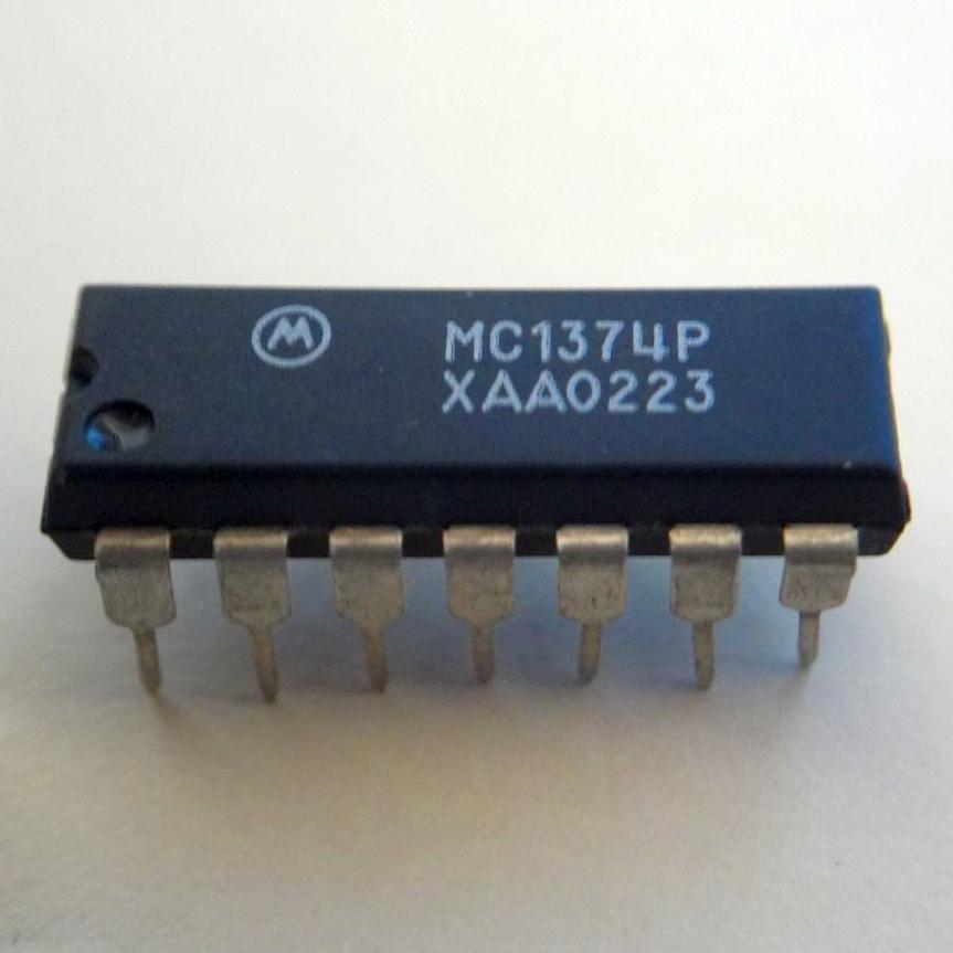MC1374P