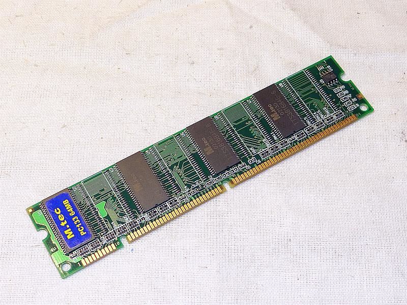 Оперативная 6. Оперативная память м Tec PC 133. DIMM SDRAM 64mb pc10. Оперативная память Memory Power 256mb pc133. Модуль DIMM 64 МБ SDRAM.