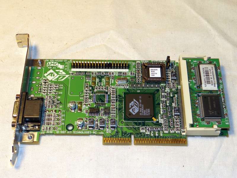 контроллер VGA видеокарта ATI Rage Pro Turbo 8mb, AGP, б/у