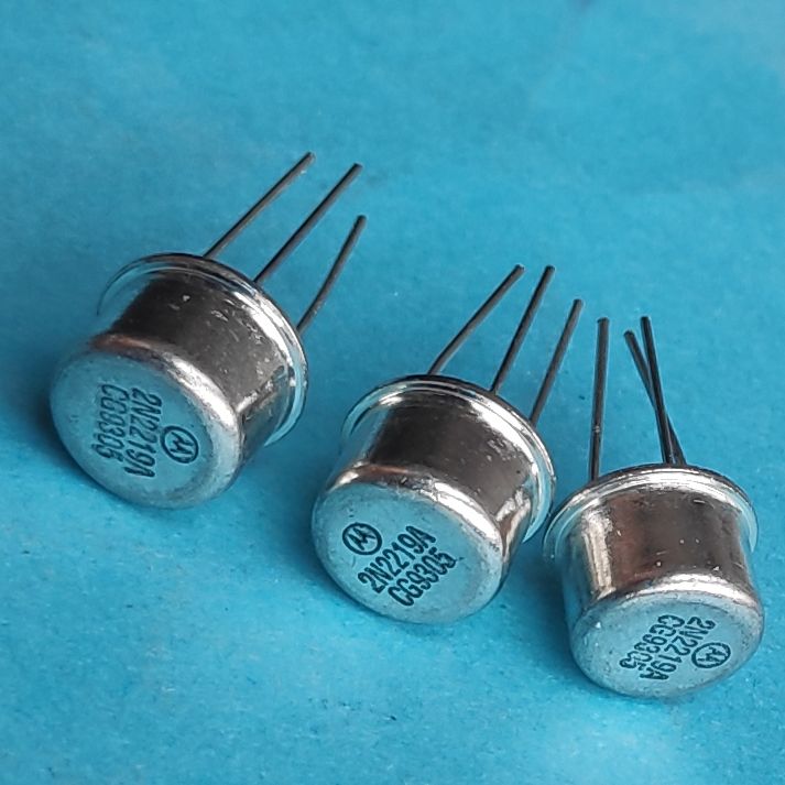 2N2219A