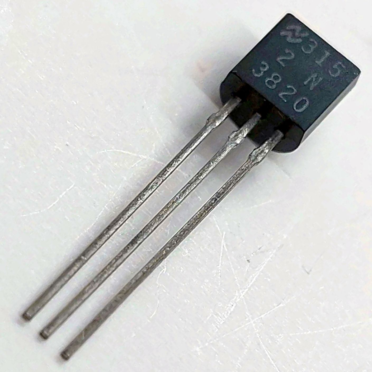 2N3820