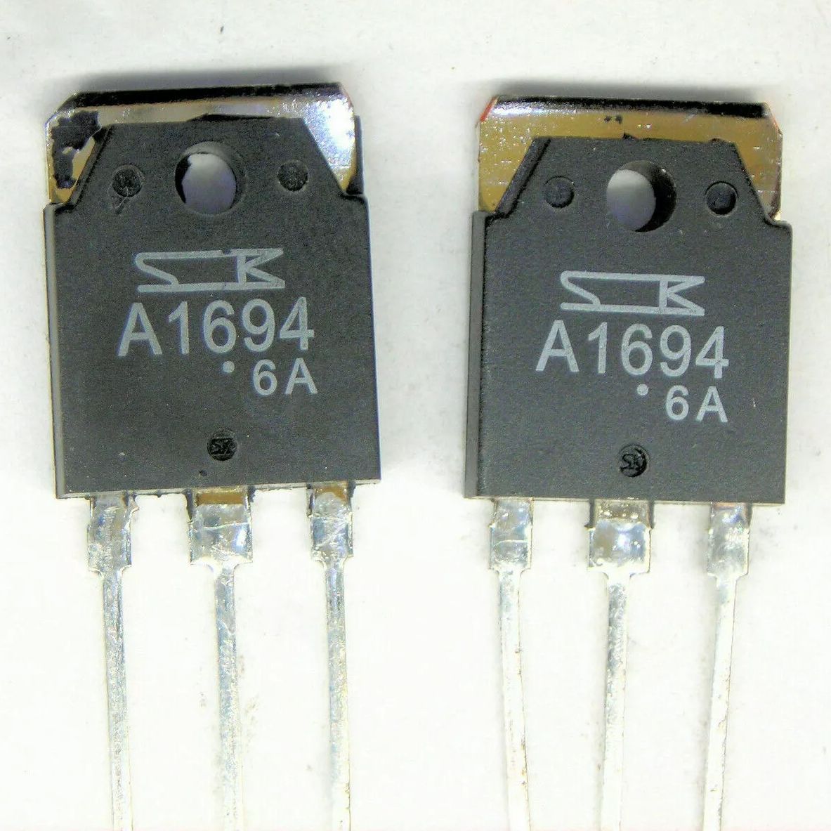 2SA1694