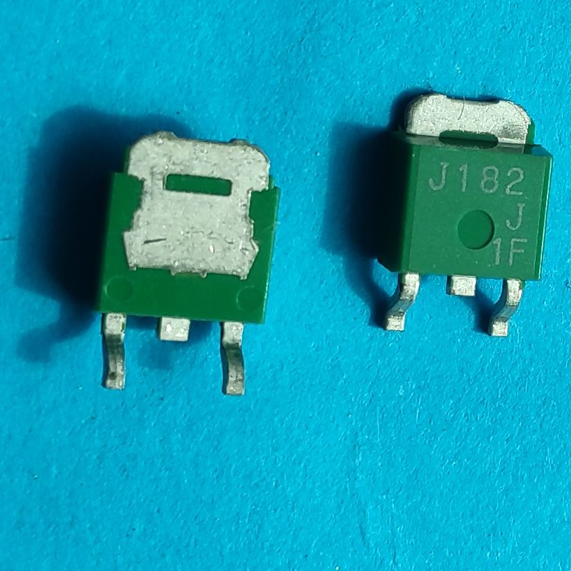2SJ182