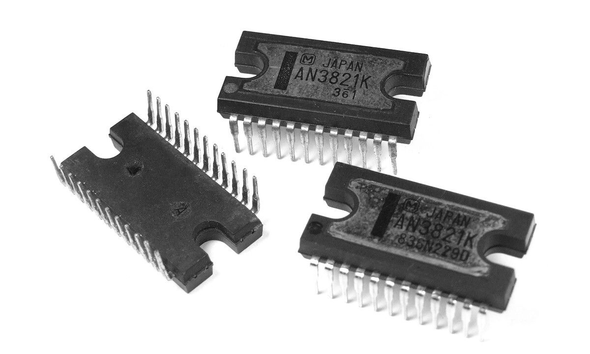 AN3821K