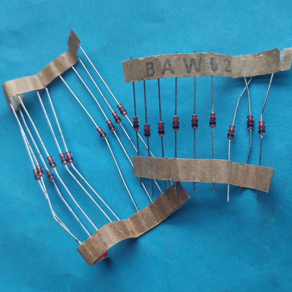 BAW62