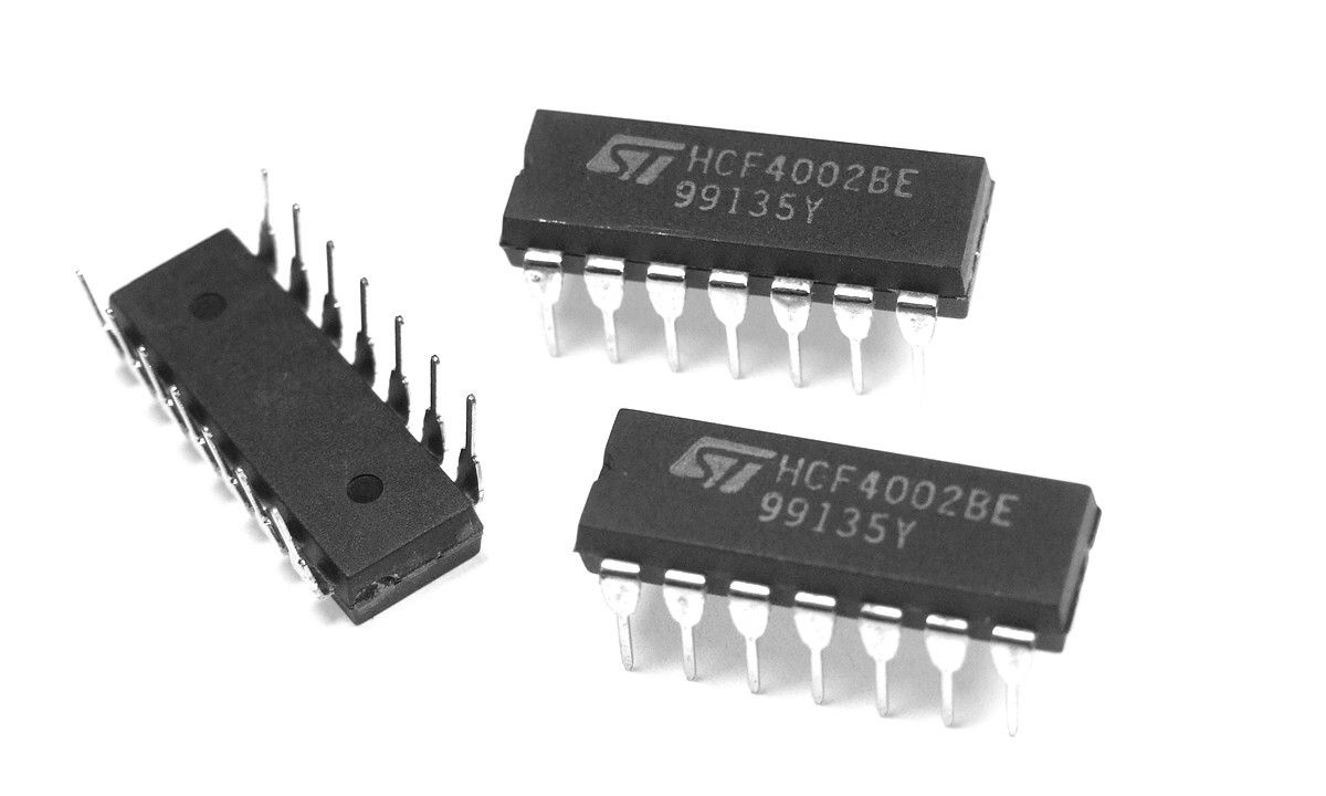 CD4002
