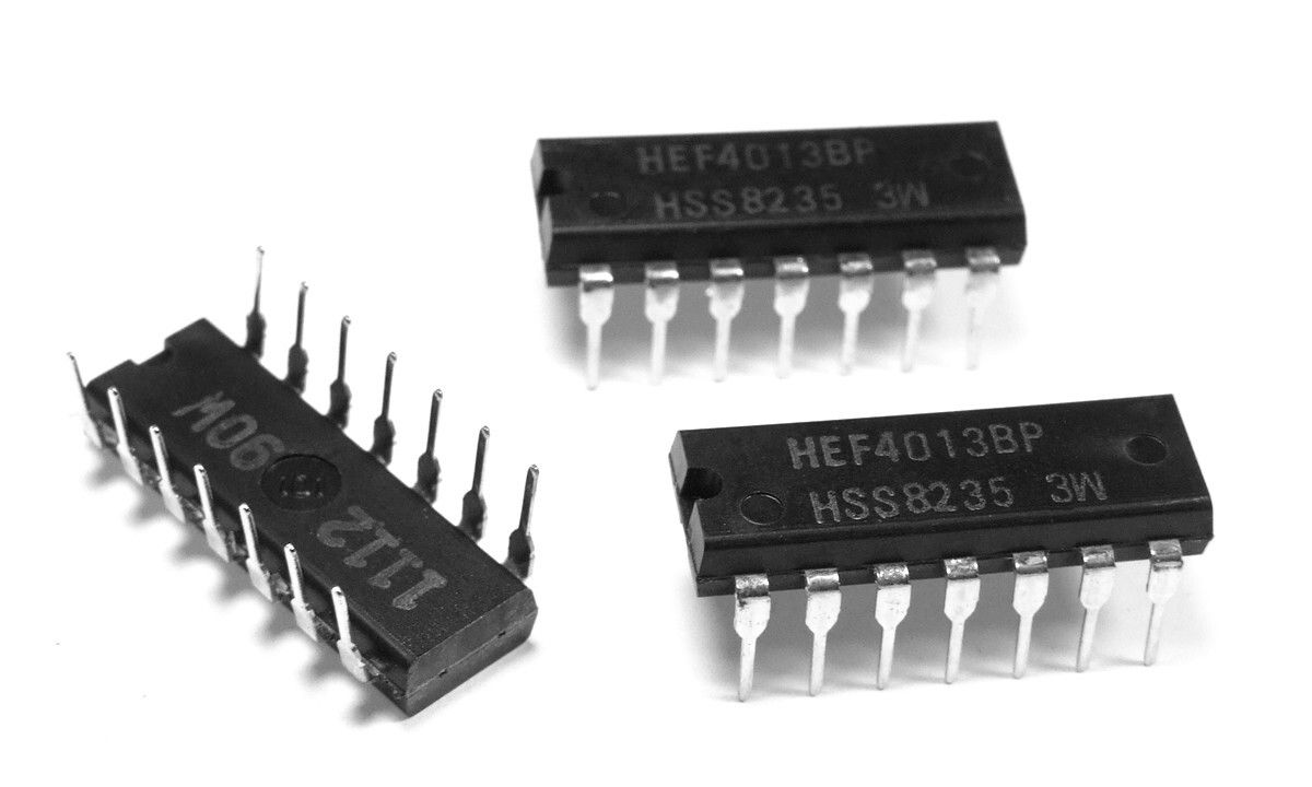 CD4013