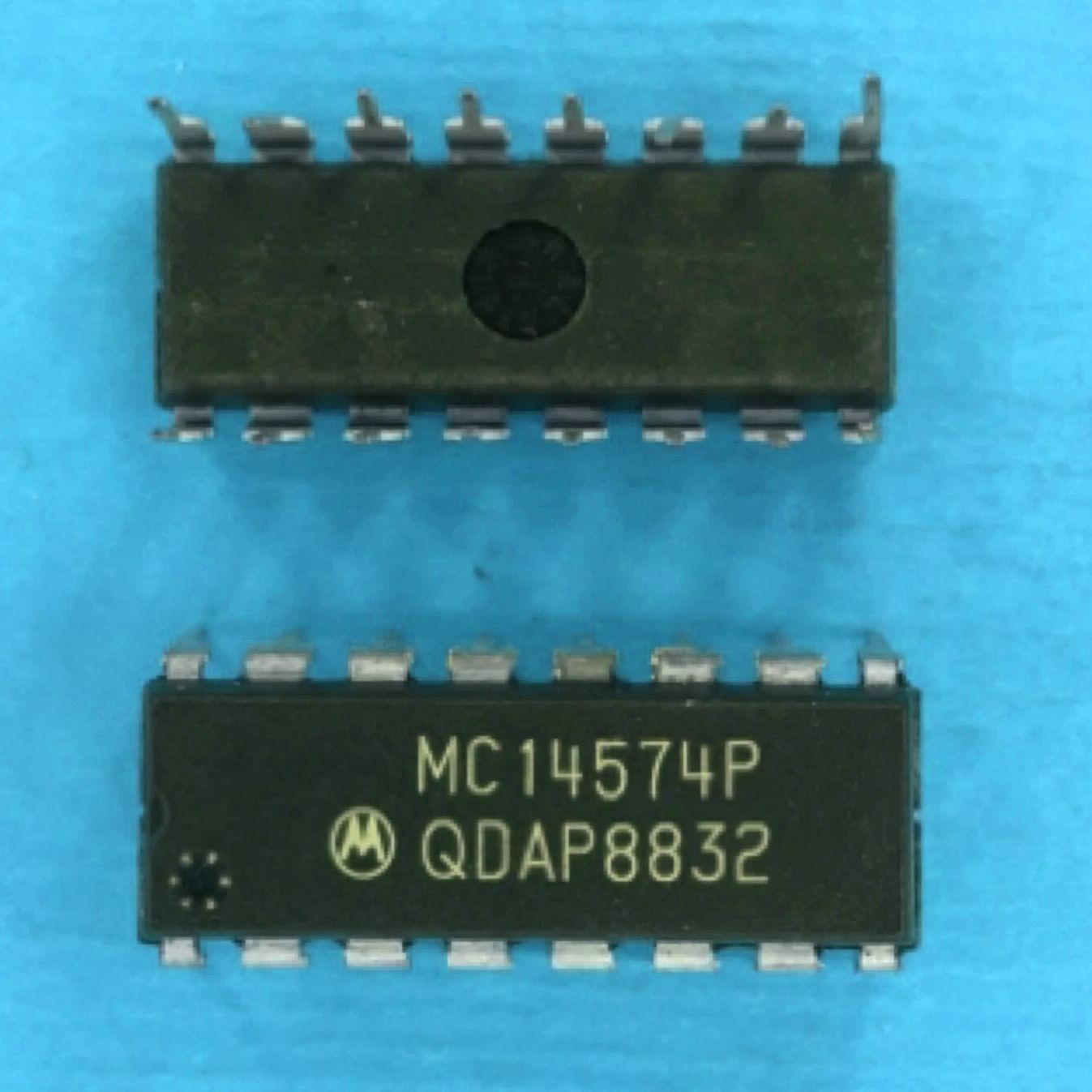 MC14574P