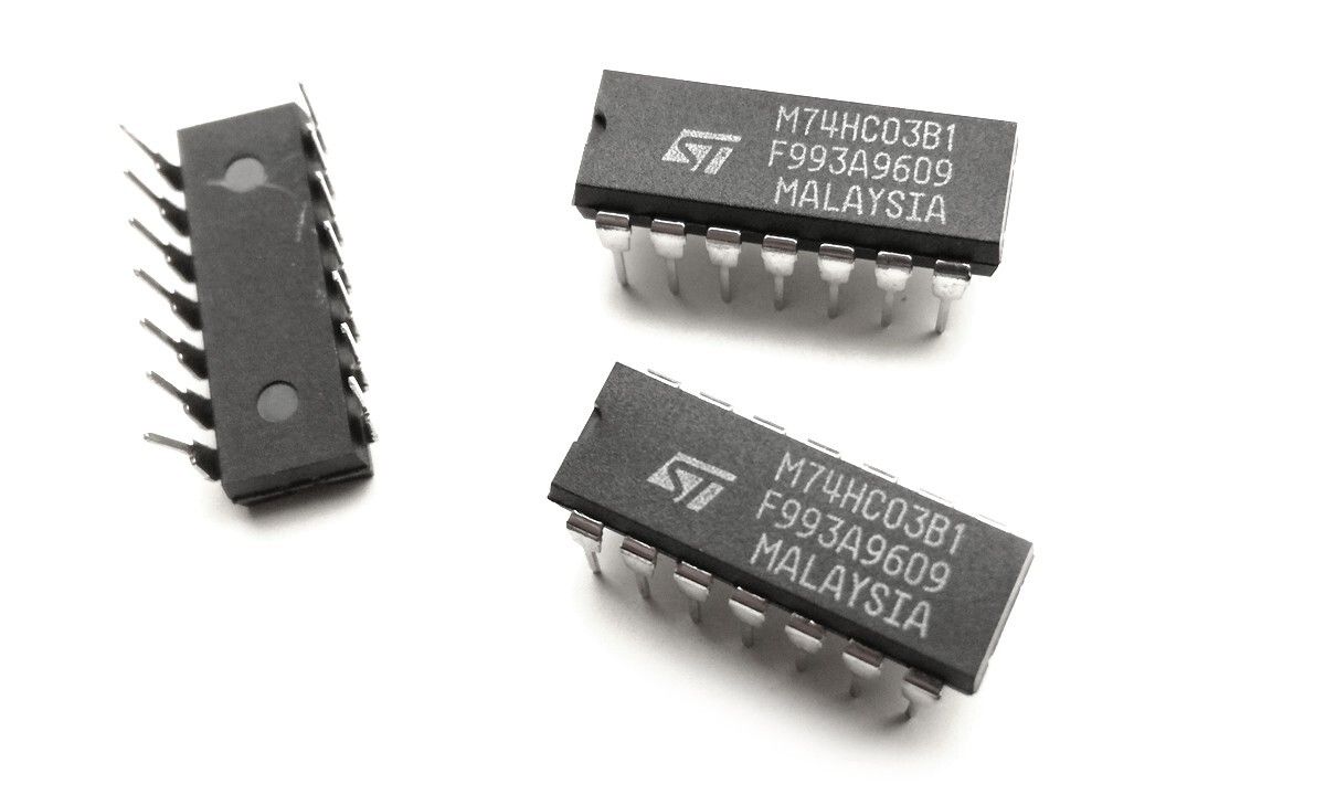 SN74HC03