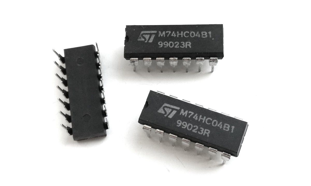 SN74HC04