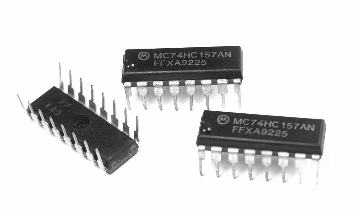 SN74HC157