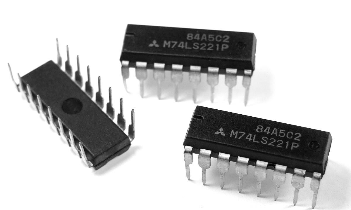 SN74LS221