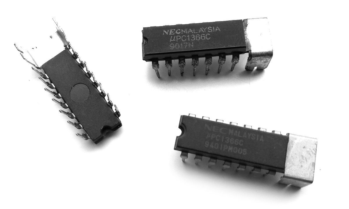UPC1366C