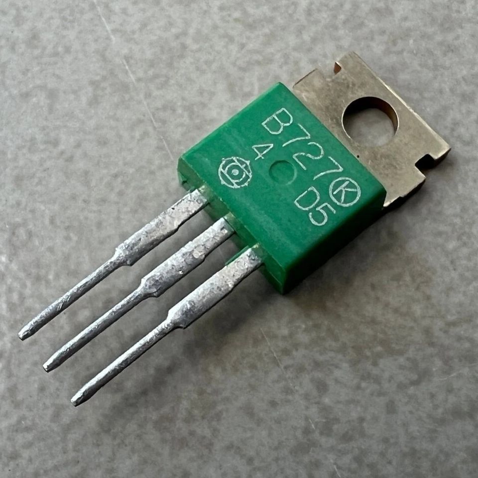 2SB727