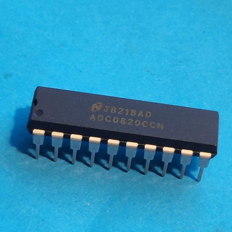ADC0820CCN