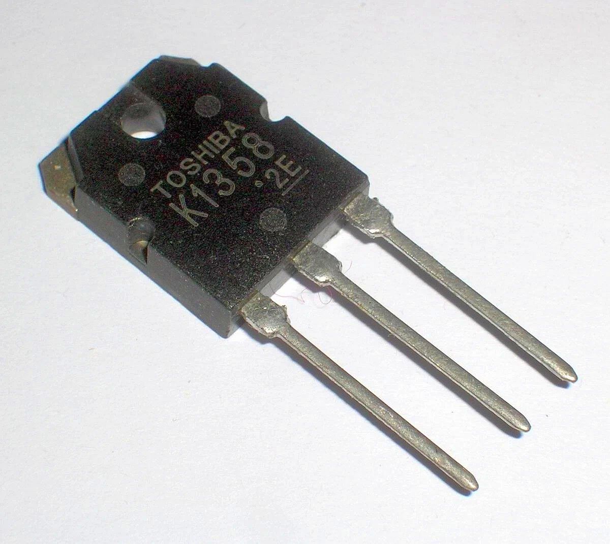 2SK1358