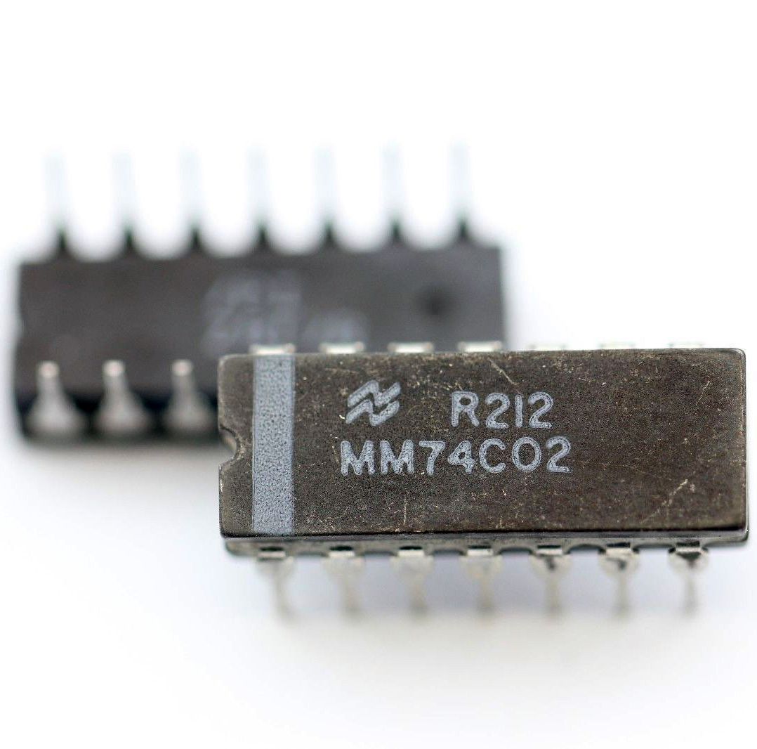 SN74C02