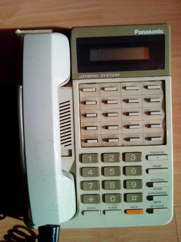 телефонный аппарат Panasonic KX-T7030 системный, б/у