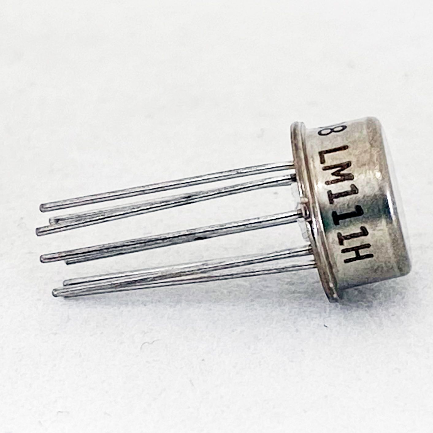 LM111H