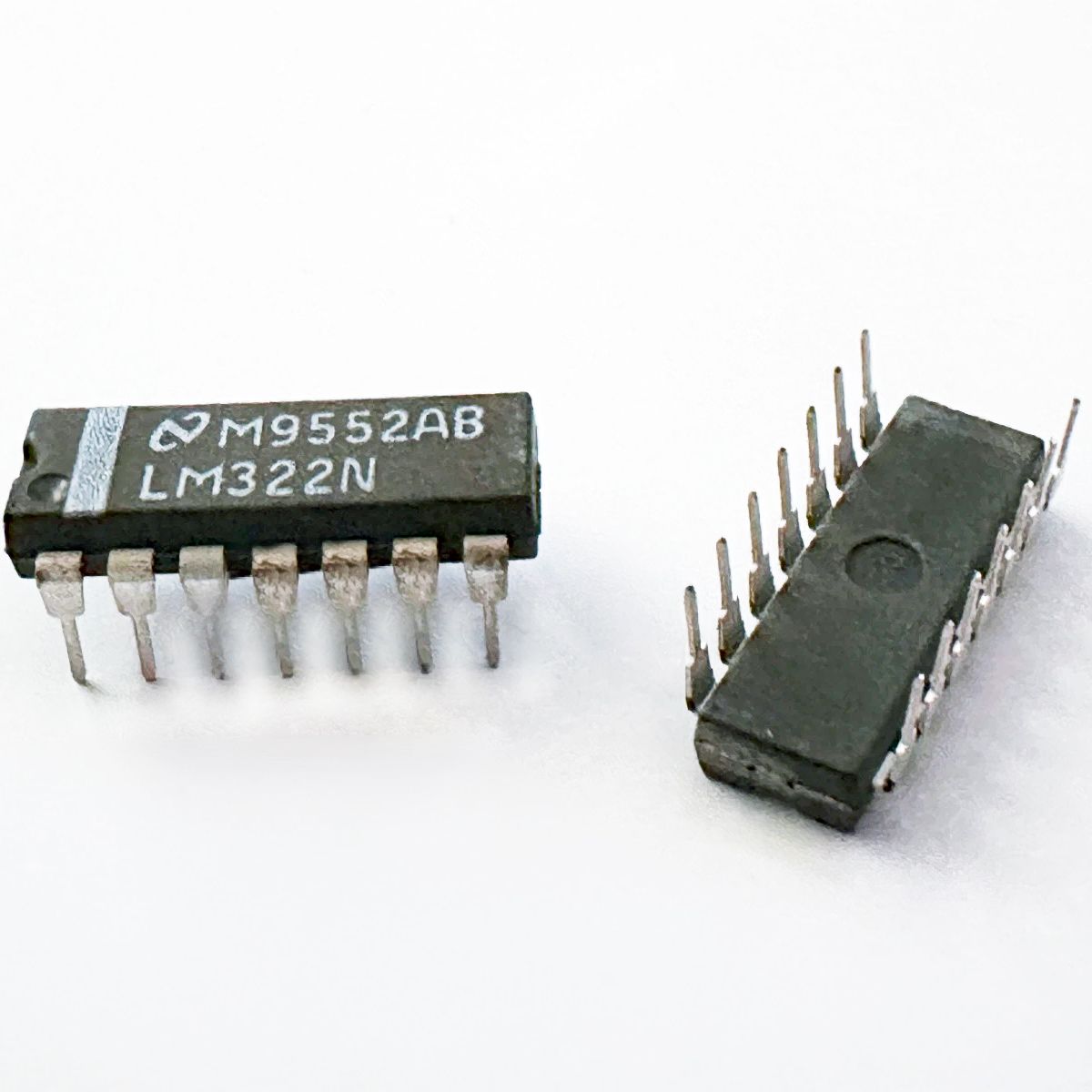 LM322N