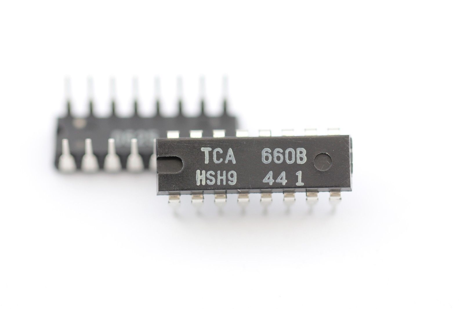 TCA660B